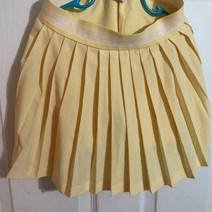 Athleta girl, youth size medium tennis skort in perfect condition